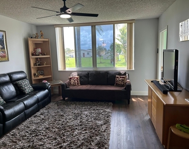 6670 Royal Palm Boulevard - Photo Thumbnail 11