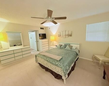 2950 Se Ocean Boulevard - Photo Thumbnail 19