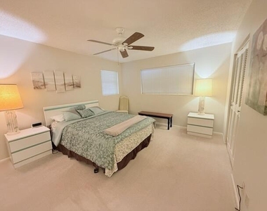 2950 Se Ocean Boulevard - Photo Thumbnail 18