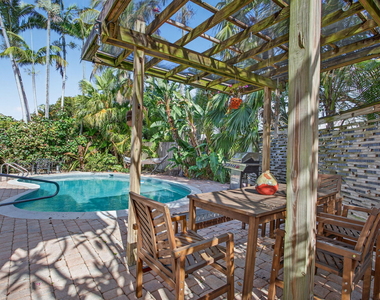 2101 Ne 25th Street - Photo Thumbnail 43