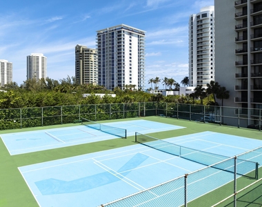 4200 N Ocean Drive - Photo Thumbnail 24