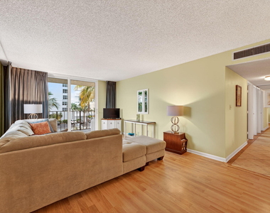 1009 N Ocean Boulevard - Photo Thumbnail 7