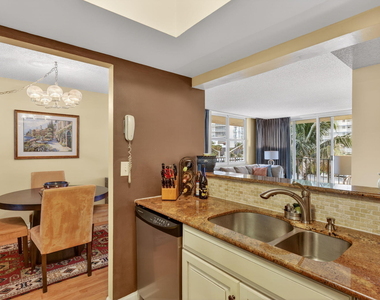 1009 N Ocean Boulevard - Photo Thumbnail 16