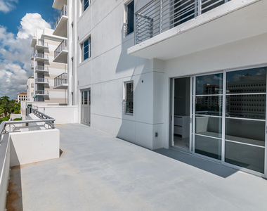 155 E Boca Raton Road - Photo Thumbnail 13