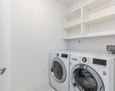 155 E Boca Raton Road - Photo Thumbnail 12