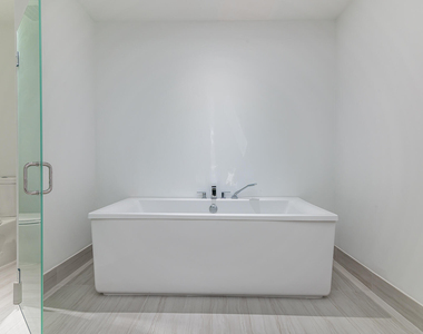 155 E Boca Raton Road - Photo Thumbnail 7