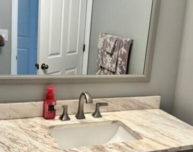 9901 Baywinds Boulevard - Photo Thumbnail 4