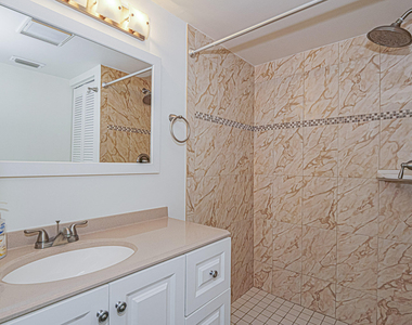 400 18th Street - Photo Thumbnail 10