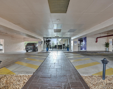 740 S Federal Highway - Photo Thumbnail 30