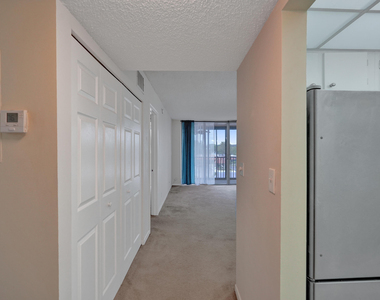 740 S Federal Highway - Photo Thumbnail 6