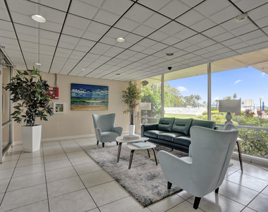 740 S Federal Highway - Photo Thumbnail 32