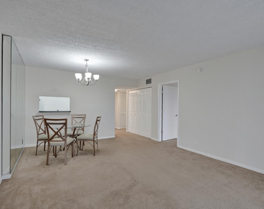 740 S Federal Highway - Photo Thumbnail 9