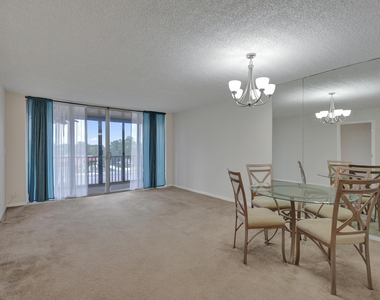 740 S Federal Highway - Photo Thumbnail 7