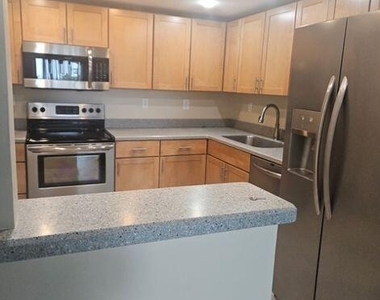 1421 S Ocean Boulevard - Photo Thumbnail 2