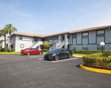 10687 Royal Palm Boulevard - Photo Thumbnail 1