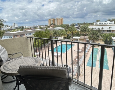 1009 N Ocean Boulevard N - Photo Thumbnail 24