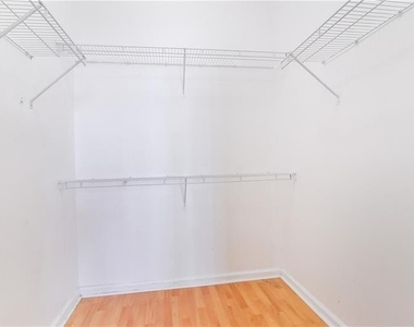 511 Se 5th Avenue - Photo Thumbnail 7