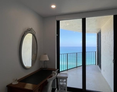 5420 N Ocean Drive - Photo Thumbnail 22
