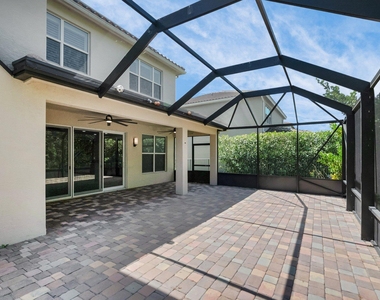 15205 Seaglass Terrace Lane - Photo Thumbnail 38