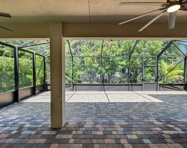15205 Seaglass Terrace Lane - Photo Thumbnail 35