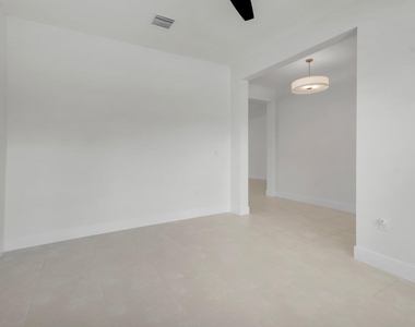 15205 Seaglass Terrace Lane - Photo Thumbnail 7