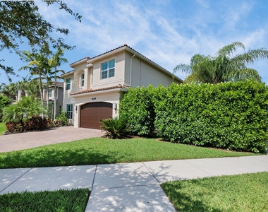 15205 Seaglass Terrace Lane - Photo Thumbnail 2