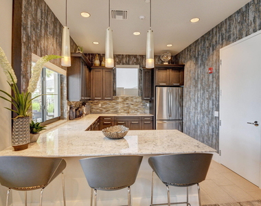 15205 Seaglass Terrace Lane - Photo Thumbnail 44