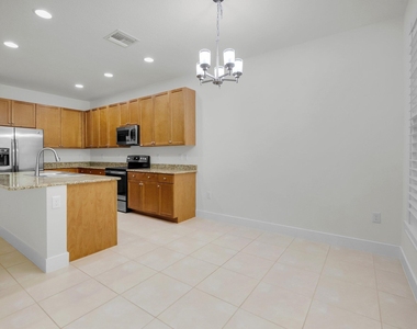 15205 Seaglass Terrace Lane - Photo Thumbnail 10