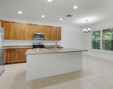 15205 Seaglass Terrace Lane - Photo Thumbnail 11