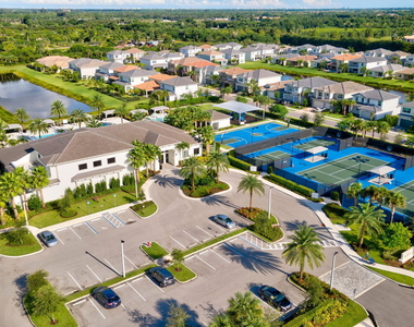 15205 Seaglass Terrace Lane - Photo Thumbnail 57