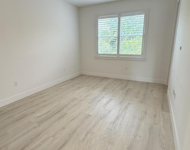 15205 Seaglass Terrace Lane - Photo Thumbnail 61