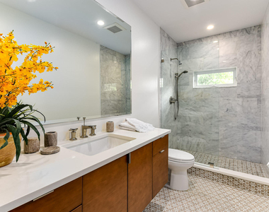 443 Seaview Avenue - Photo Thumbnail 16