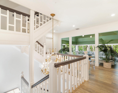 443 Seaview Avenue - Photo Thumbnail 9