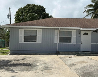2519 Griffin Square - Photo Thumbnail 11