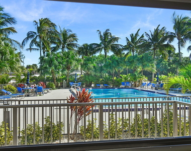 801 S Ocean Drive - Photo Thumbnail 23