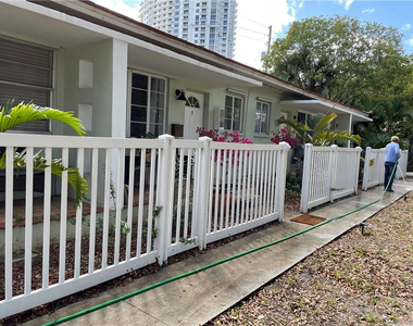 17 Ne 9th Avenue - Photo Thumbnail 19