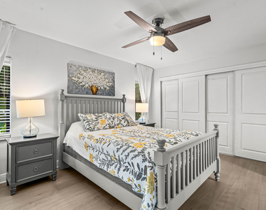 5945 Parkwalk Drive - Photo Thumbnail 21