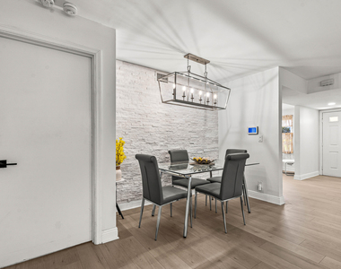5945 Parkwalk Drive - Photo Thumbnail 9