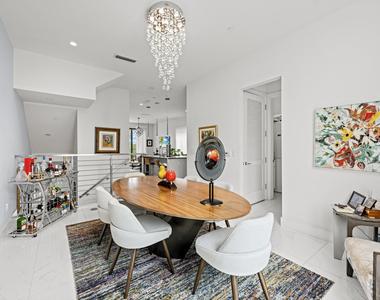 1811 Nw 42nd Drive - Photo Thumbnail 20