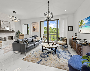 1811 Nw 42nd Drive - Photo Thumbnail 5