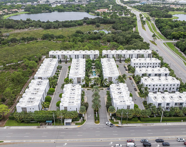 1811 Nw 42nd Drive - Photo Thumbnail 41