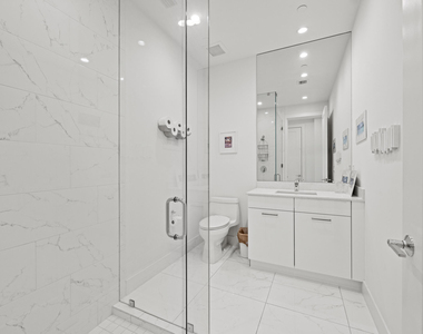 1811 Nw 42nd Drive - Photo Thumbnail 22