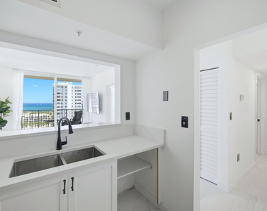 3020 Ne 32nd Avenue - Photo Thumbnail 9