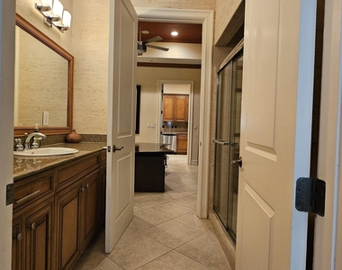 16117 Emerald Estates Drive - Photo Thumbnail 6
