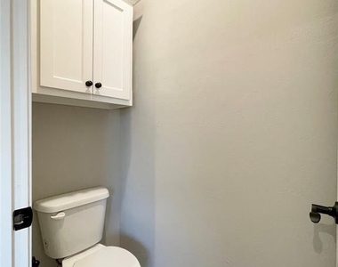 18801 Hidden Hill Terrace - Photo Thumbnail 31