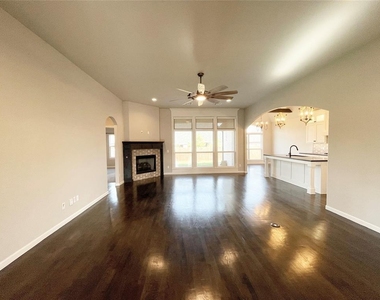 18801 Hidden Hill Terrace - Photo Thumbnail 12