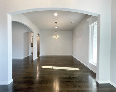 18801 Hidden Hill Terrace - Photo Thumbnail 7
