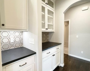 18801 Hidden Hill Terrace - Photo Thumbnail 22