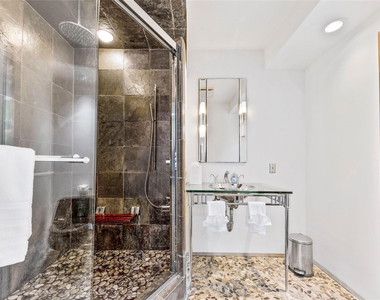 3329 Ne 17th Street - Photo Thumbnail 22