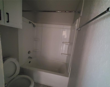 12413 Sw 2nd Street - Photo Thumbnail 14